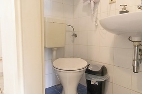 Comfortable 2BR Apartment Long Stay