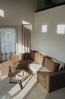 Malou & Charma Villas