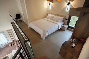 Malou & Charma Villas