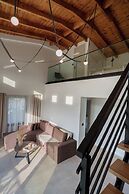 Malou & Charma Villas