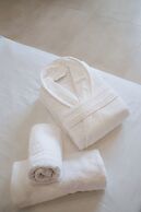 Malou & Charma Villas
