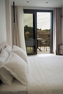 Malou & Charma Villas