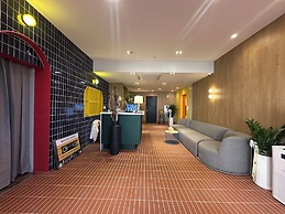 Hotel Flore