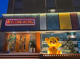 Hotel Flore