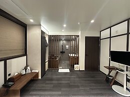 Hotel Flore