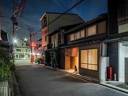 Mitsuna Machiya House