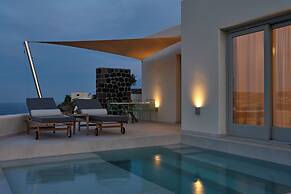Apanemo Private Suites