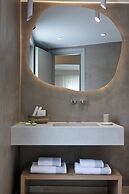 Apanemo Private Suites