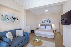 Lake Kremasta Hotel