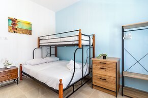 Zulu Studio & Terrace in Larnaca