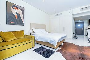 Executive stay with hotel facilities