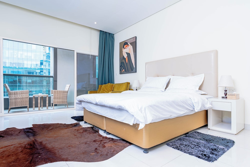 Executive stay with hotel facilities