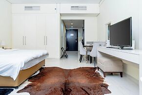 Executive stay with hotel facilities