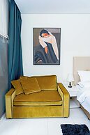 Executive stay with hotel facilities