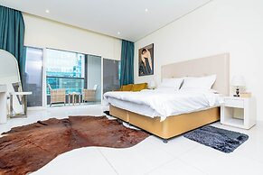 Executive stay with hotel facilities
