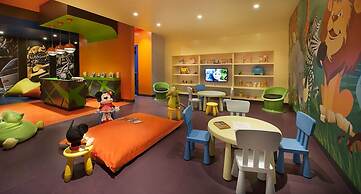 Executive stay with hotel facilities