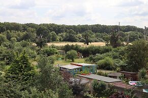Apartment - Sleeps 4 - Near Castle & Town Centre