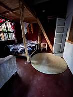Meleji House