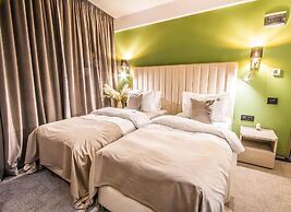 Central Carol APARTHOTEL