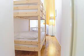 3BR Belvedere Bookable for Long Stays