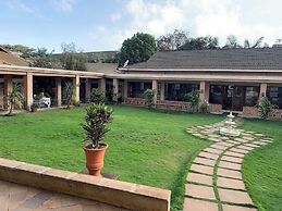 Amara Ridge Hotel Meru