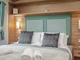 Tree Tops - Kelling Heath Holiday Park - 22244