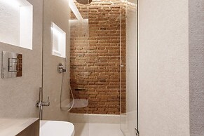Stylish 1-bd Apart in Bernab u Concha Espina II