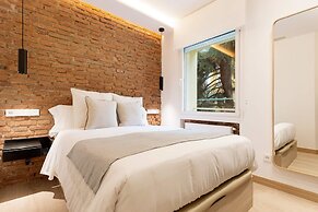 Stylish 1-bd Apart in Bernab u Concha Espina II