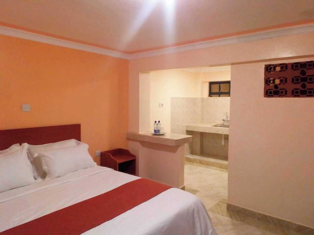 Camsupreme Studios Meru