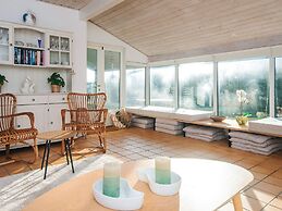 6 Person Holiday Home in Juelsminde