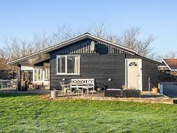 6 Person Holiday Home in Juelsminde