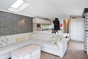 Kingsbarns Luxe Lodge - Sleeps 6 - Seton Sands