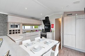 Kingsbarns Luxe Lodge - Sleeps 6 - Seton Sands