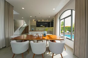 Costamigo Phan Thiet, Bw Premier Collection