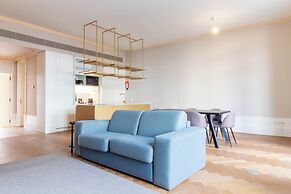 Entreparedes House