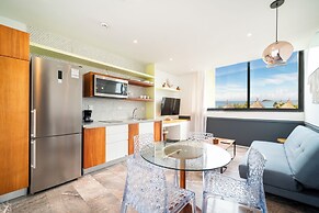 2 BR Condo - Rooftop w Ocean View Joya 2