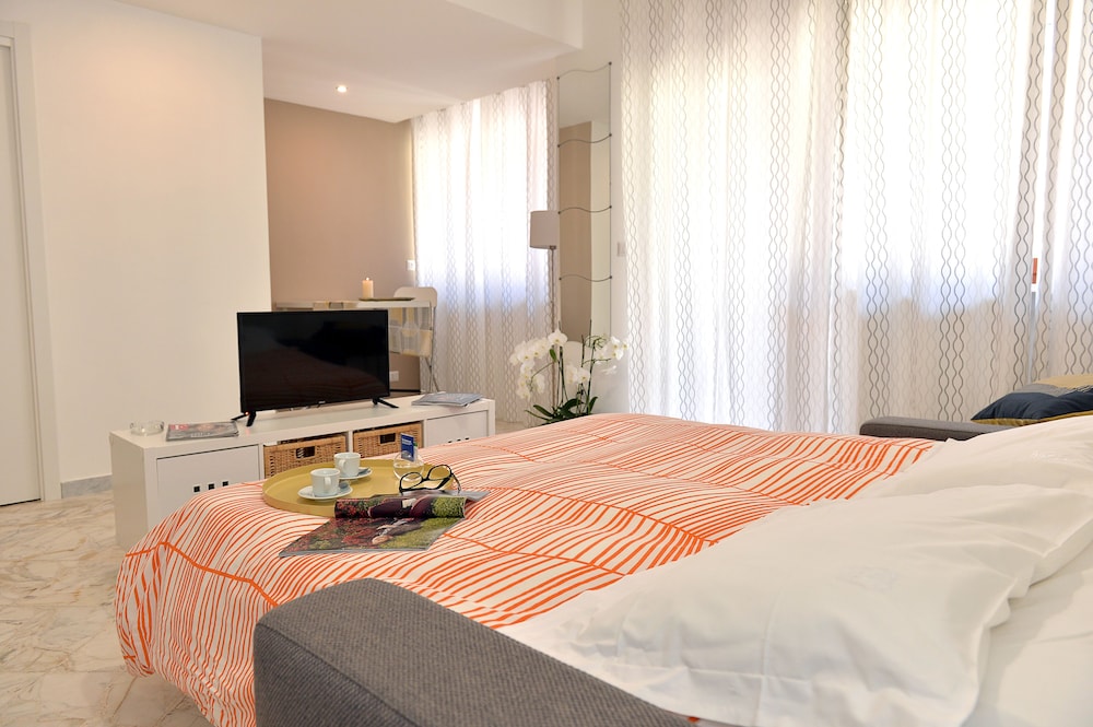 Tizi Apartments Corso