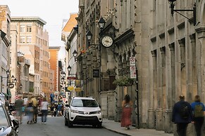 The Alexander Hotel - Old Montreal