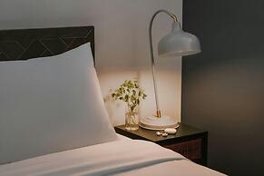 The Alexander Hotel - Old Montreal