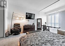 The Waterfront Suites