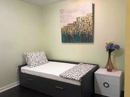 The Waterfront Suites