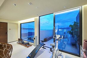 Santa Monica Seaview Vacation Home
