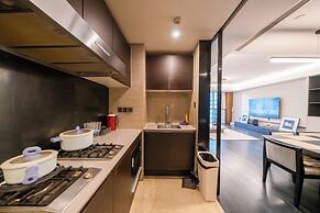Zhome-Three Bedroom Luxury Suite3