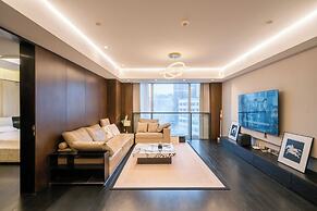 Zhome-Three Bedroom Luxury Suite3
