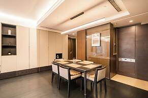 Zhome-Three Bedroom Luxury Suite3