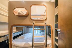 Zhome-Three Bedroom Luxury Suite3