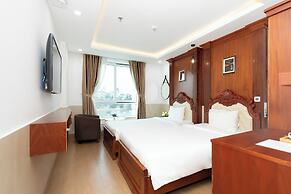 Quan Cuong Hotel