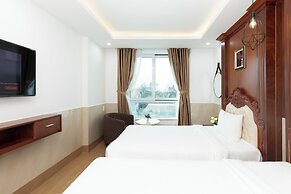 Quan Cuong Hotel