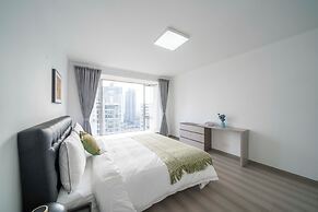 Tyms 3BR 2BA Apt near Xujiahui Metro