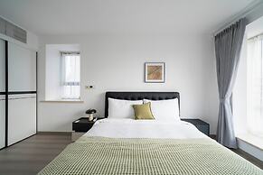Tyms 3BR 2BA Apt near Xujiahui Metro